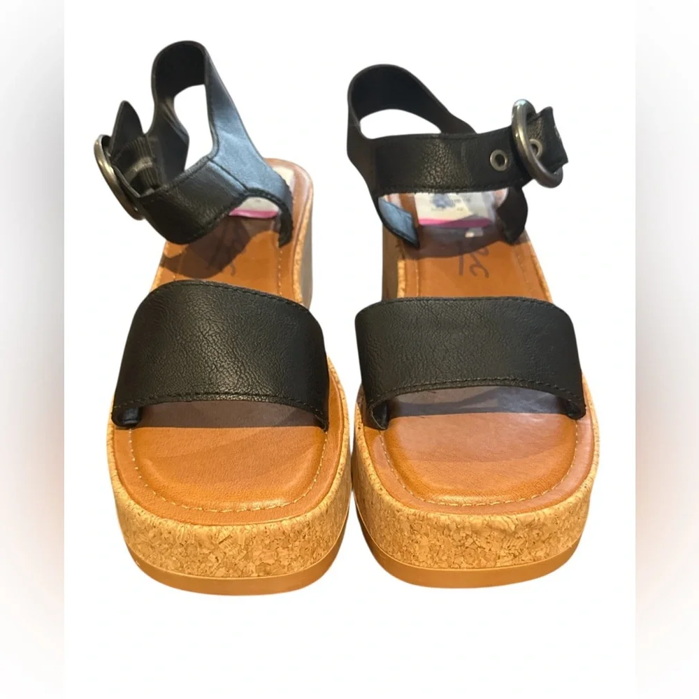 Zodiac Women's Glory Black Platform Wedge Sandals